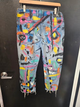Load image into Gallery viewer, Via Painted Jeans