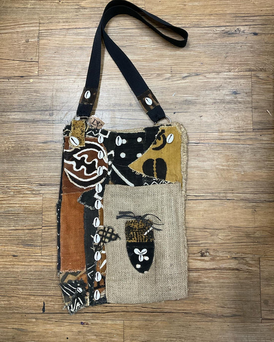 DVIA MUDCLOTH CROSSBODY PURSE